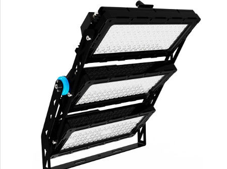 Reflektory stadionowe DUALRAYS LED 160LPW 500W ze sterownikiem Meanwell
